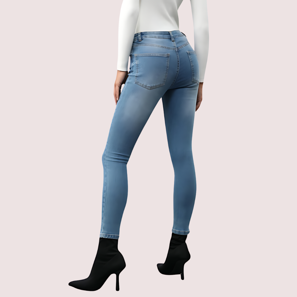 Urban Chic Slim Fit Skinny Jeans for Women image 3