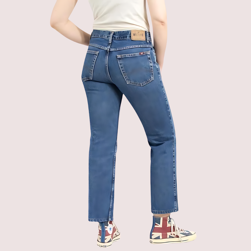 Women's 90s Blue Denim Straight Leg Jeans image 3