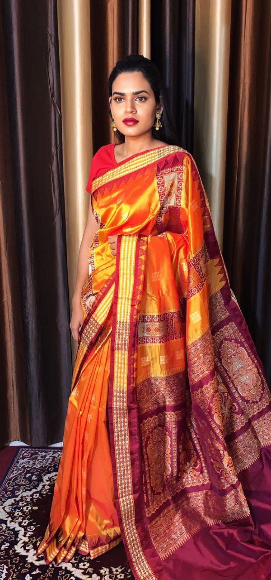 Woman Sambalpuri Bomkai Orange & Maroon Mix Silk Pata Saree with Unstitched Maroon Blouse Piece